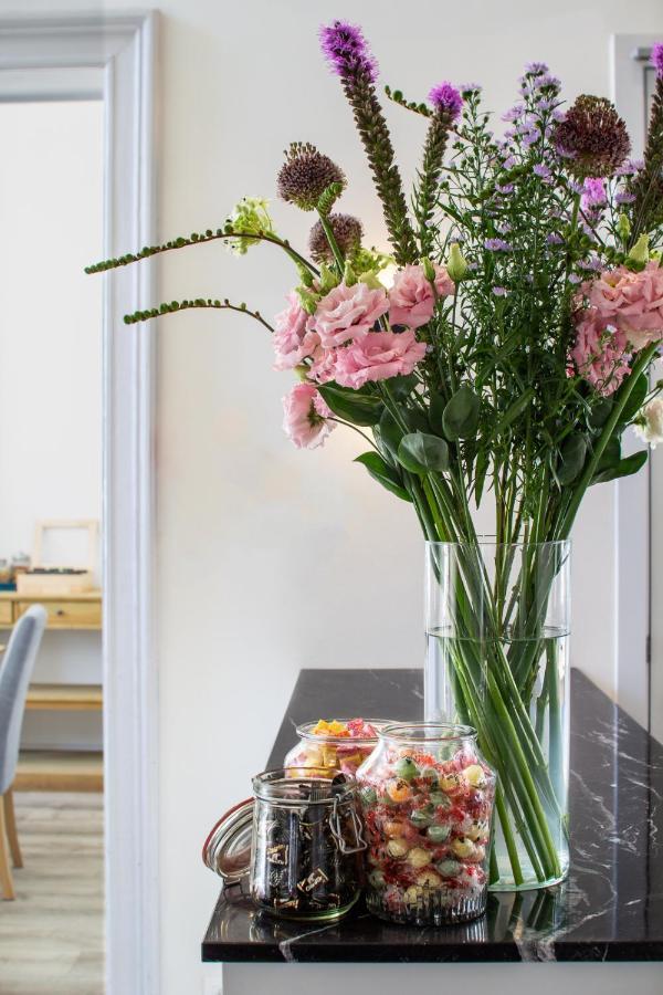 The Hamptons Boutique Hotel Гент Экстерьер фото