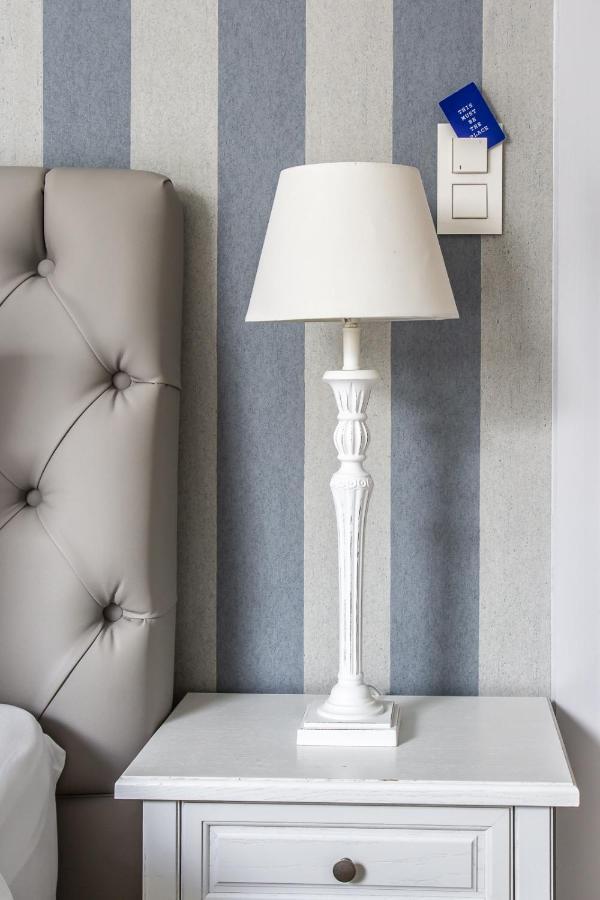 The Hamptons Boutique Hotel Гент Экстерьер фото