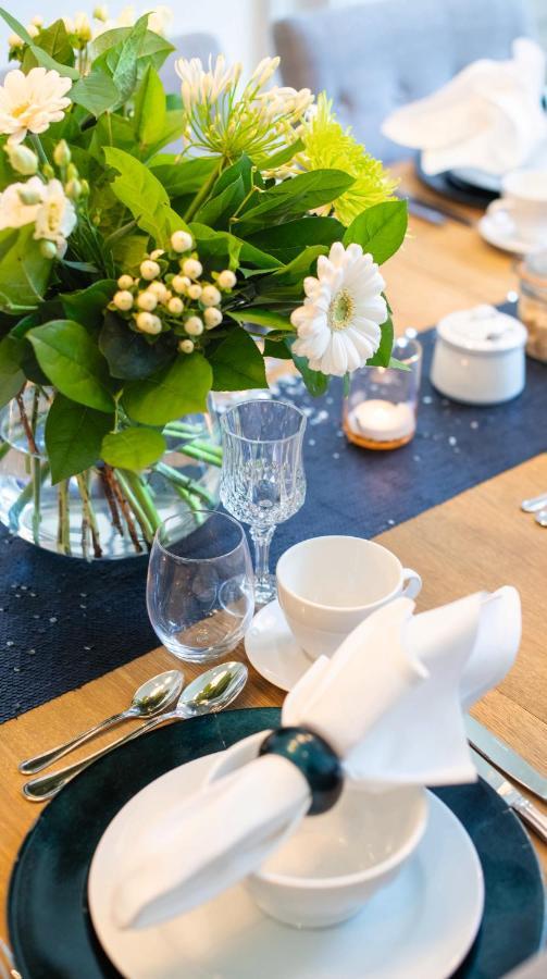 The Hamptons Boutique Hotel Гент Экстерьер фото
